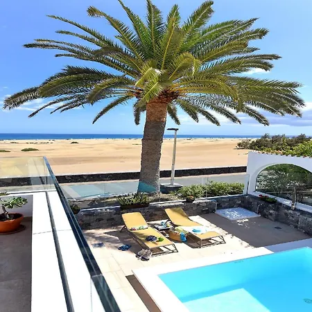 Beachfront Del Ingles Exclusive Breathtaking Views Over The Sea And Dunes Private Heated Pool Terrace Bbq 200 M To, * Las Palmas de Gran Canaria