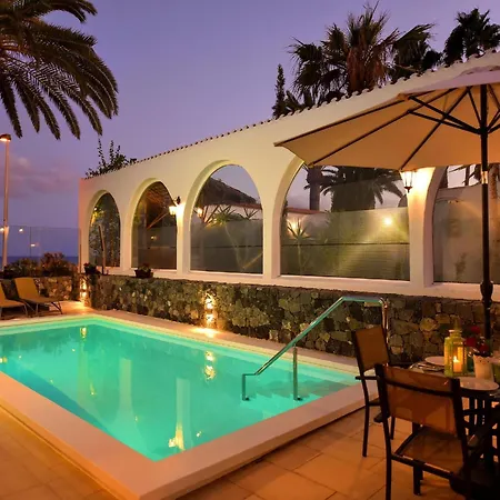 Villa Beachfront Del Ingles Exclusive Breathtaking Views Over The Sea And Dunes Private Heated Pool Terrace Bbq 200 M To, Las Palmas de Gran Canaria