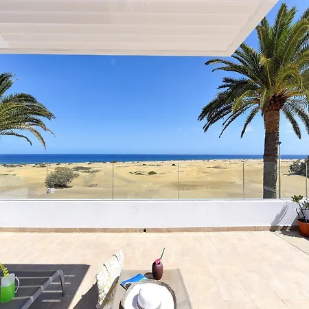 Beachfront Del Ingles Exclusive Breathtaking Views Over The Sea And Dunes Private Heated Pool Terrace Bbq 200 M To, Las Palmas de Gran Canaria