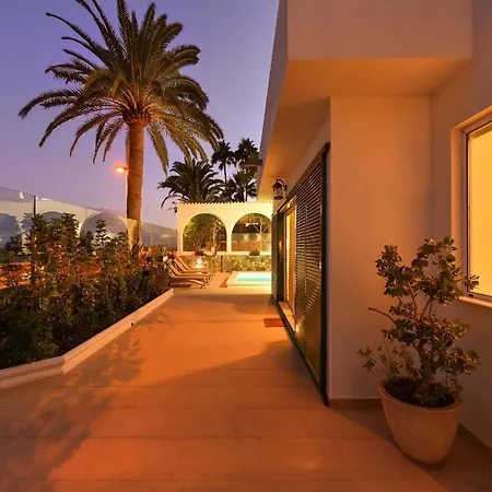 Villa Beachfront Del Ingles Exclusive Breathtaking Views Over The Sea And Dunes Private Heated Pool Terrace Bbq 200 M To, *