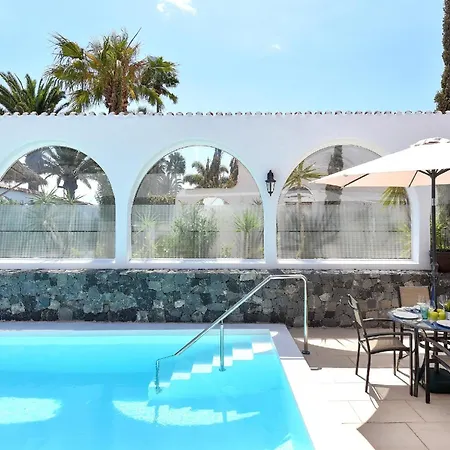 Villa Beachfront Del Ingles Exclusive Breathtaking Views Over The Sea And Dunes Private Heated Pool Terrace Bbq 200 M To, Las Palmas de Gran Canaria