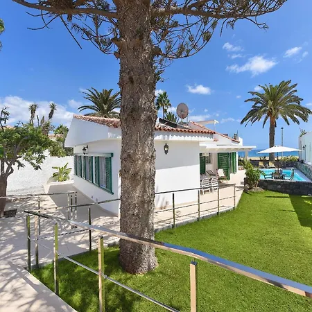Beachfront Del Ingles Exclusive Breathtaking Views Over The Sea And Dunes Private Heated Pool Terrace Bbq 200 M To, Villa