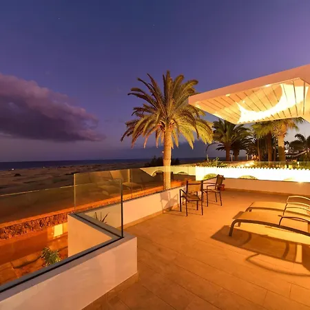 Beachfront Del Ingles Exclusive Breathtaking Views Over The Sea And Dunes Private Heated Pool Terrace Bbq 200 M To, Villa *